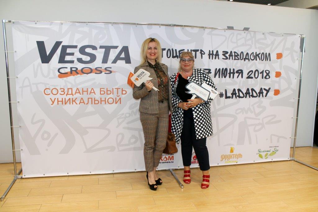 Та, которая создана быть уникальной! Старт продаж Vesta Cross в «АВТОЦЕНТР на Заводском» состоялся!