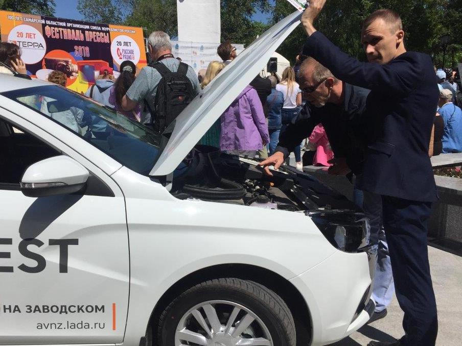 Это покажут по ТВ! Какое отношение LADA имеет к фестивалю ''ПРЕССА - 2018''?
