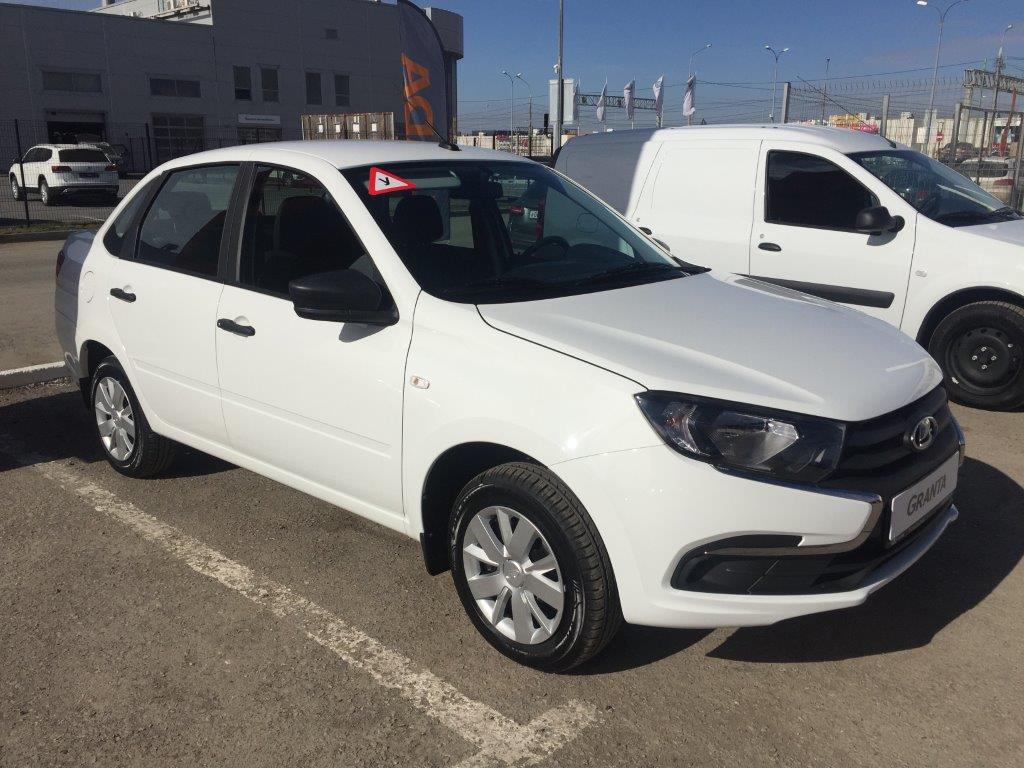 LADA Fleet Road Show в Самаре. Автомобили LADA для B2B.
