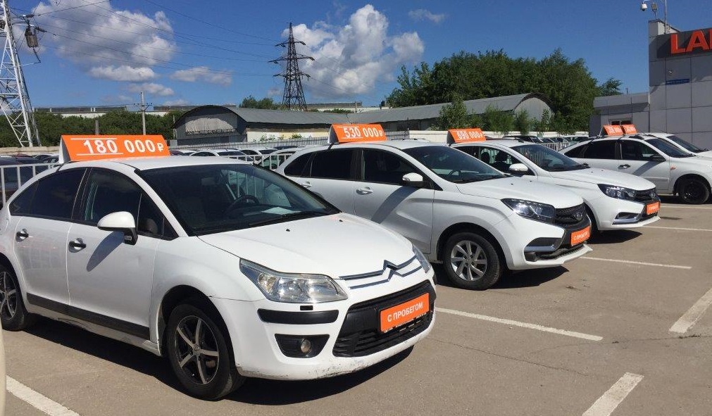 Автомобили новые и с пробегом в ''Автоцентр на Заводском''